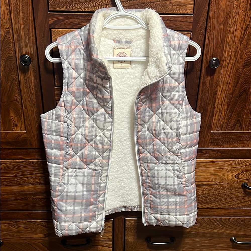 SO Plaid Vest w/ Sherpa Lining